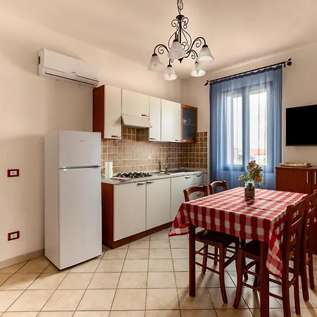 Appartement Near Sea With Parking
