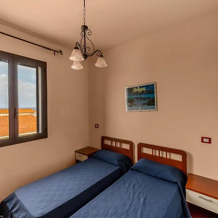 Near Sea With Parking Apartamento